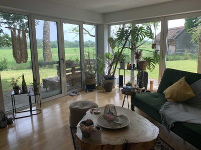 Modernes 2-Zimmer-Appartment - ruhige Lage - Ost- und Südterrasse