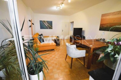Charmanter Wohntraum nähe Infracenter mit Balkon und Parkplatz