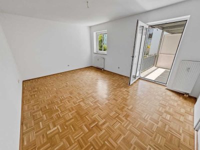 4-Zimmer Whg. mit Süd-Balkon inkl. 2 TG-Stellplätze