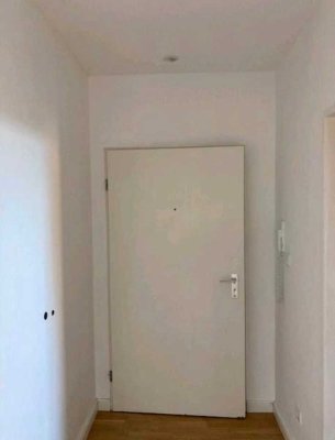 1000 € - 72 m² - 3.0 Zi.