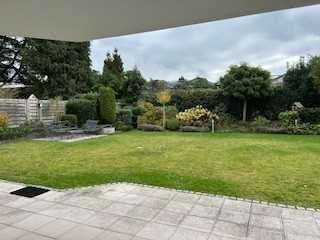 Exklusive Wohnung mit eigenem Garten im Dorf Saarn