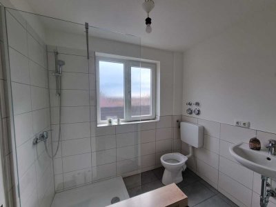 Helle, komplett renovierte 2-Zimmer-Wohnung in Wachenheim inkl. EBK