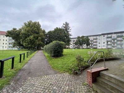 Perfekte Wohnung für Singles oder Paare mit Einbauküche im Lutherviertel