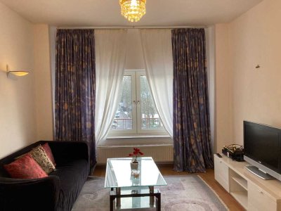 Ruhige möblierte 1,5-Zimmer-Wohnung mit Blick ins Grüne