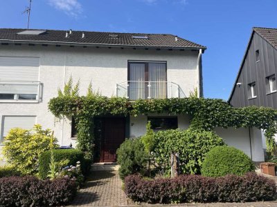 **Gemütliches Reiheneckhaus mit sonnigem Garten – ruhig und zentral gelegen**
