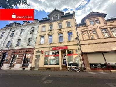 Überwiegend saniert! - Mehrfamilienhaus in zentraler Lage