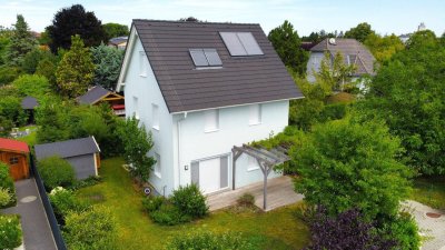 Idylle trifft Citynähe – Traumhaftes Haus im Grünen, nur 15 Minuten nach Wien