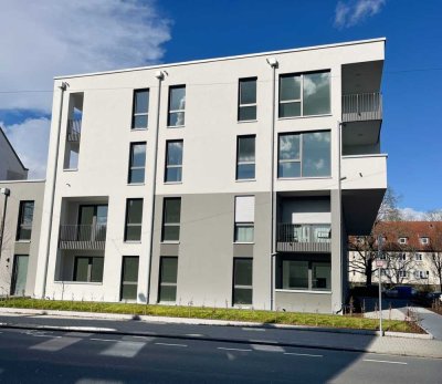 Wohnen mit Weitblick – Neubauwohnung mit Aufzug, Balkon & TG in ruhiger Lage