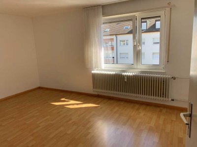Stilvolle 3-Zimmer-Wohnung mit Balkon und Einbauküche in Lörrach