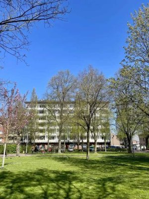 Helle 3-Zimmer Wohnung im 6. OG mit Balkon und Aufzug in Tönisvorst