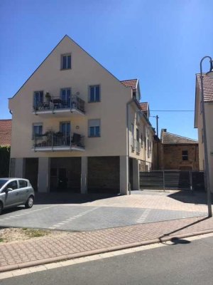 Hochwertige 2-Raum-Wohnung mit Balkon und Einbauküche                        in Sprendlingen