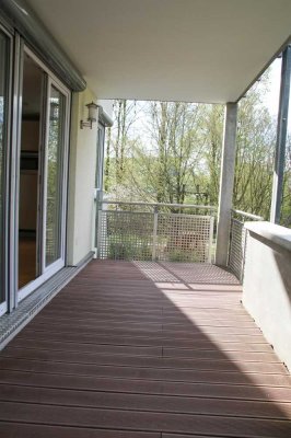 Stilvolle 3-Zimmer-Wohnung mit gehobener Innenausstattung mit EBK in Neuried