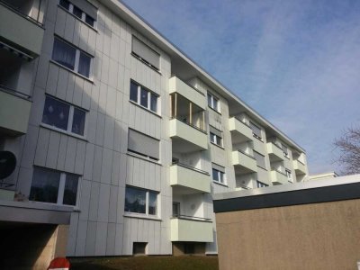 Altengerechte 2 Zi. Wohnung mit Balkon