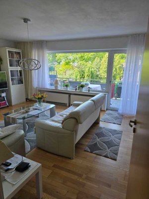 Attraktive und gepflegte 3,5-Raum-Wohnung mit großem Balkon, EBK und Garage