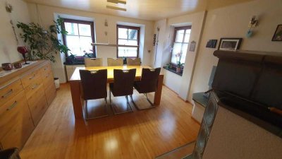 Großzügige 5-Zimmer-Wohnung mit historischem Charme in Weinsberg-Grantschen - von privat