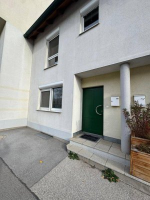 Sanierte 3-Zimmer-Maisonette in Lanzenkirchen – Reihenhausstil mit Garten &amp; Wintergarten