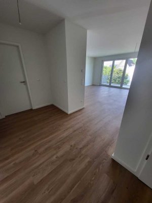 Neubau Erstbezug: Exklusive 2-Zimmer-Wohnung mit EBK in Wedel