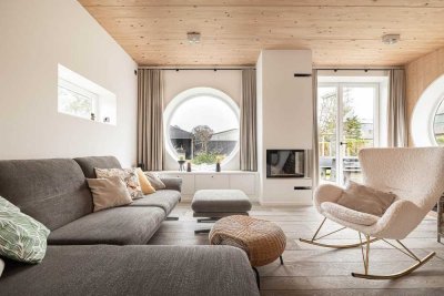 Provisionsfrei! Kernsaniertes Wohnhaus mit Wohnhausteil und Ferienwohnung