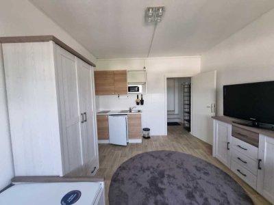 Über den Dächern von Halle Neustadt-möblierte Singlewohnung inklusive Einbauküche