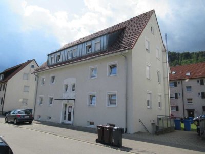 Großzügige 4-Zimmerwohnung mit Dachterrasse in Albstadt-Ebingen