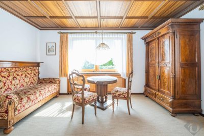 Landhaus mit riesigen Gewerbeflächen in Ostermiething - Bestlage