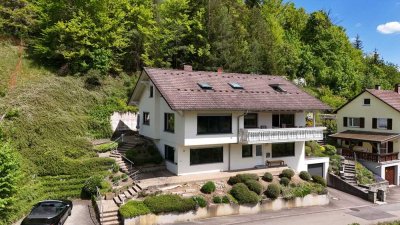 1-2 Fam.Haus mit Einliegerwohnung in Aussichtslage