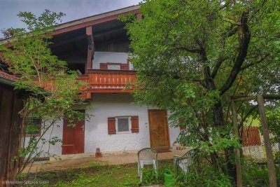 Ländliches Haus - Renovierungsbedürftig!