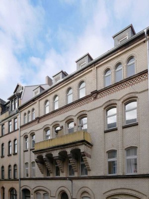 Kassel Innenstadt/ Nähe Universität… Sofort freie, großzügige 3 Zimmerwohnung