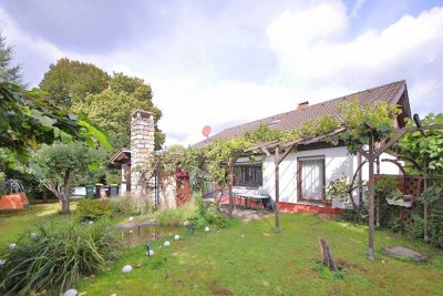 Freistehendes Einfamilienhaus – in idyllischer Lage von Spielberg/Altensteig