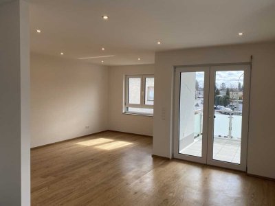 Geschmackvolle 2-Zimmer-Wohnung mit gehobener Innenausstattung mit Balkon in Langenfeld Richrath