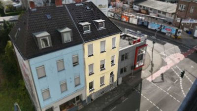 Attraktives Mehrfamilienhaus mit Garten – solide Kapitalanlage in Mönchengladbach
