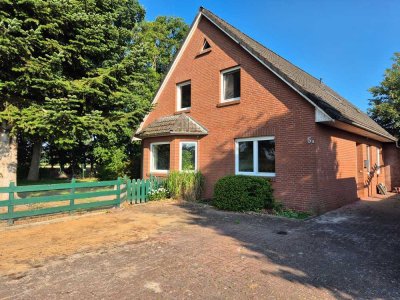 Attraktives Einfamilienhaus in ruhiger Lage mit großem Garten