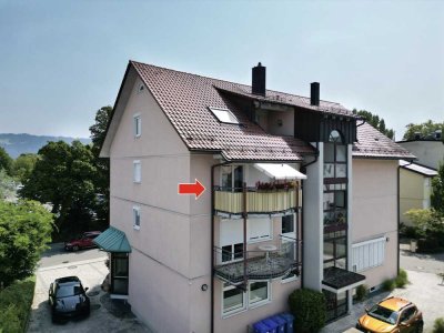 Sonnige 3 Zimmer Wohnung mit Balkon und Stellplatz in Bodenseenähe (Vermietet)
