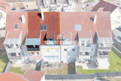 Gepflegte Maisonette-Wohnung mit Balkon und  Carport