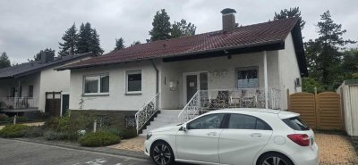 Ihr neues Familienzuhause mit Wohlfühlfaktor – Haus mit Garten, Terrasse, Balkon, 2 Kaminen & Sauna