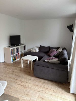 Schöne helle 2-Zimmerwohnung in bester Lage
