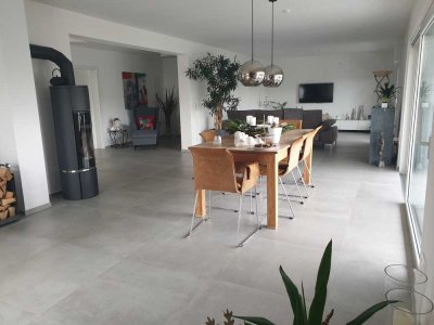 UG-OG-DG + große Terrasse in 2 FH, TOP Lage