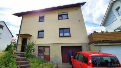 Zweifamilienhaus mit viel Potenzial in bevorzugter Lage von Weikersheim