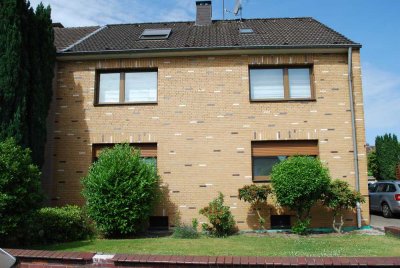 Freundliche 1,5-Zimmer-Dachgeschosswohnung in Duisburg -Walsum Overbruch