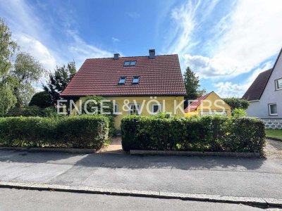 Einfamilienhaus mit Süd-Grundstück