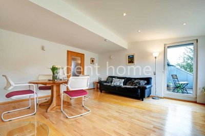 MÖBLIERT- CLASSIC LIVING - Schöne Wohnung mit Balkon