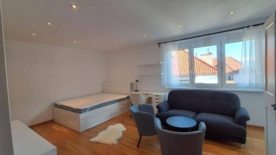 Renoviert, Teilmöbliert und Provisionsfrei: Zentrale Garconniere Sofortbezug