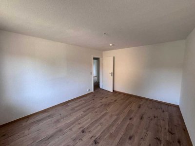 Frisch renovierte Erdgeschosswohnung in Salzgitter Thiede