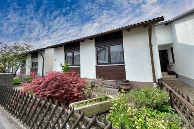 Familienfreundliches Reihenhaus mit Wintergarten und Garage in Straubing