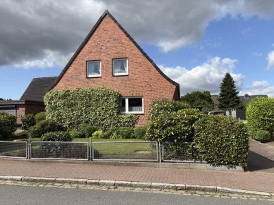 Einfamilienhaus mit schönem Garten