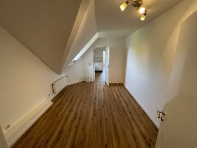 Im Herzen von Wiesbaden: Freundliche 2-Zimmer-Wohnung mit EBK