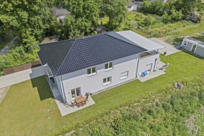 NEUBAU - fertiggestellt und sofort bezugsfrei !  Flexible Nutzung - Top Potenzial - Top Lage...