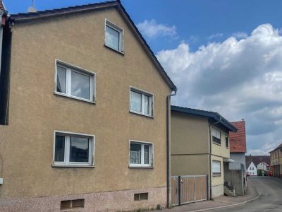 Handwerker gesucht: Sanieren und einziehen