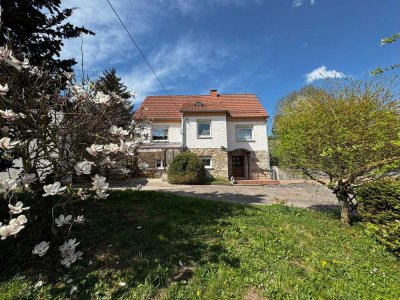 Preiswertes 6,5-Raum-Einfamilienhaus in Gerstungen Marksuhl