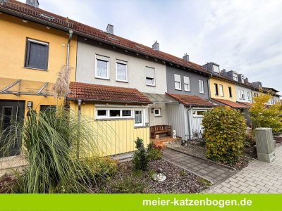 Reihenmittelhaus mit Garten und Garage in Ingolstadt-Ringsee